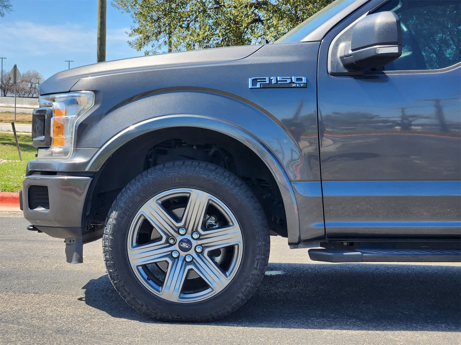 Thumbnail: 2018 Ford F-150 - 8