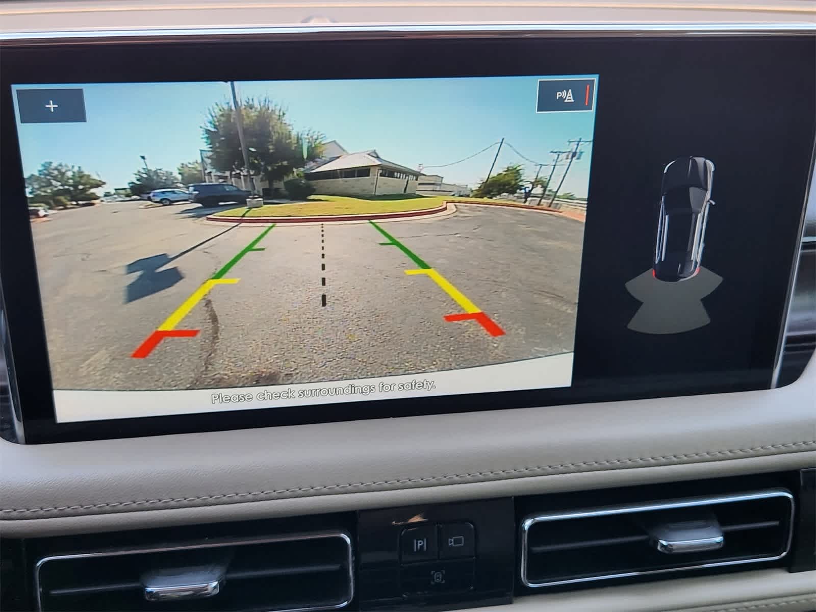 Thumbnail: 2022 Lincoln Nautilus - 18