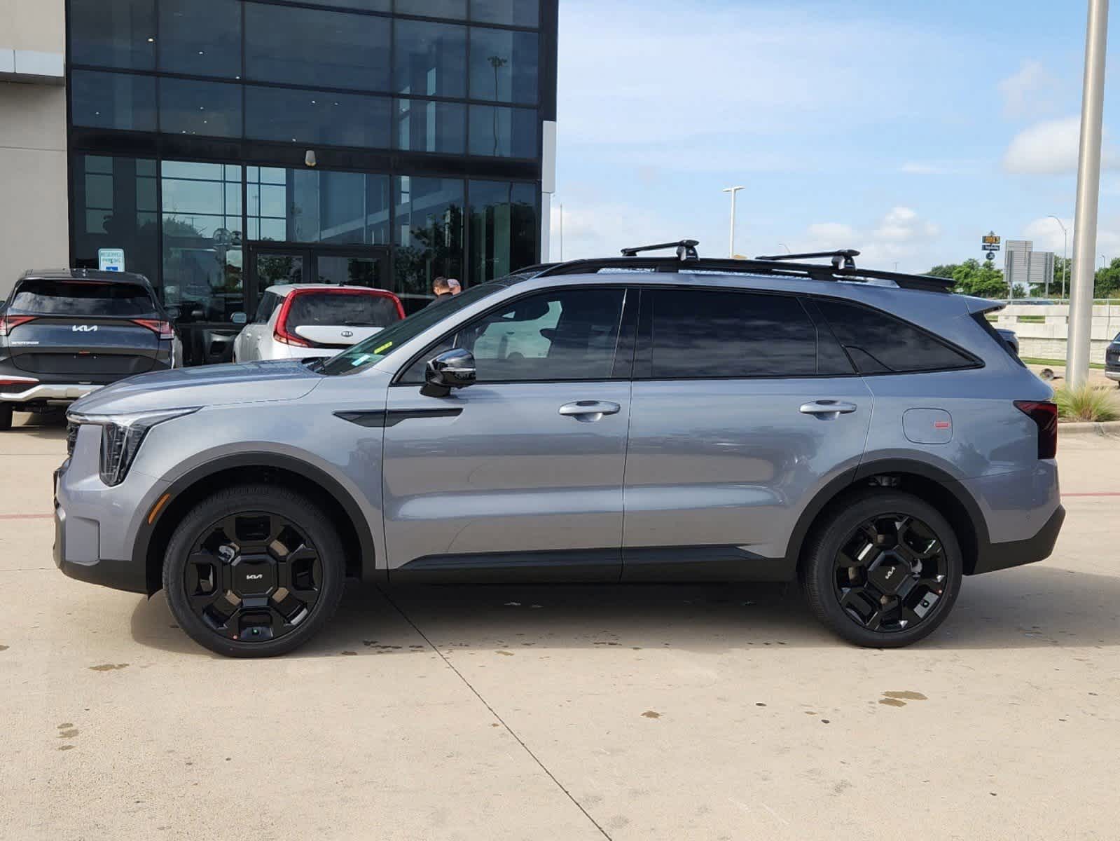 Thumbnail: 2025 Kia Sorento - 3
