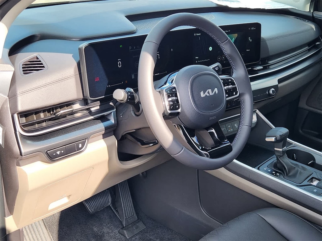 New 2026 Kia Carnival LXS Van Passenger Van