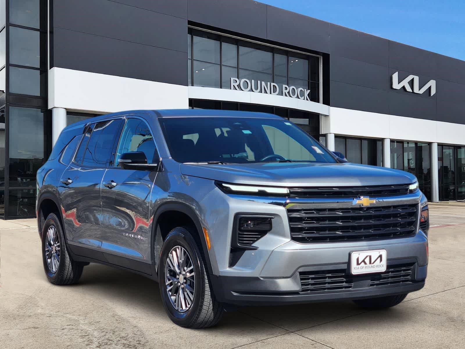 Thumbnail: 2024 Chevrolet Traverse - 3