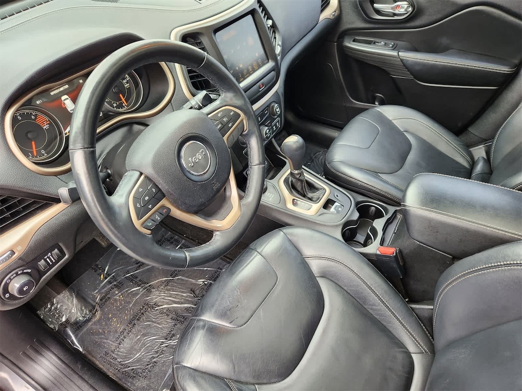 Used 2016 Jeep Cherokee Limited 4x4 SUV