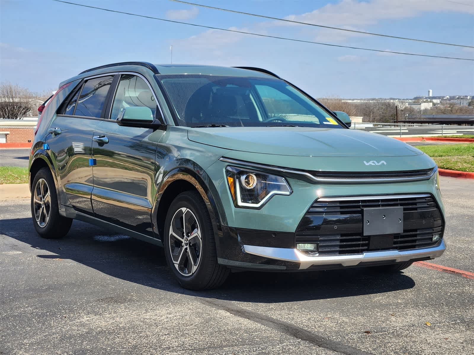 Thumbnail: 2026 Kia Niro - 3