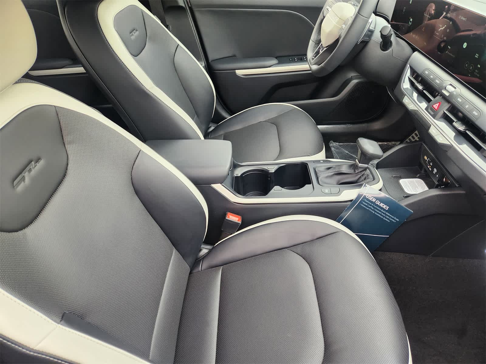 Thumbnail: 2026 Kia K4 - 11