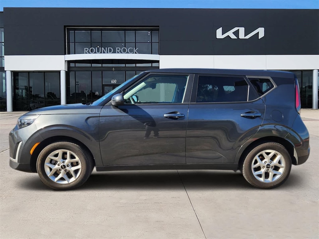 Certified 2024 Kia Soul LX Hatchback