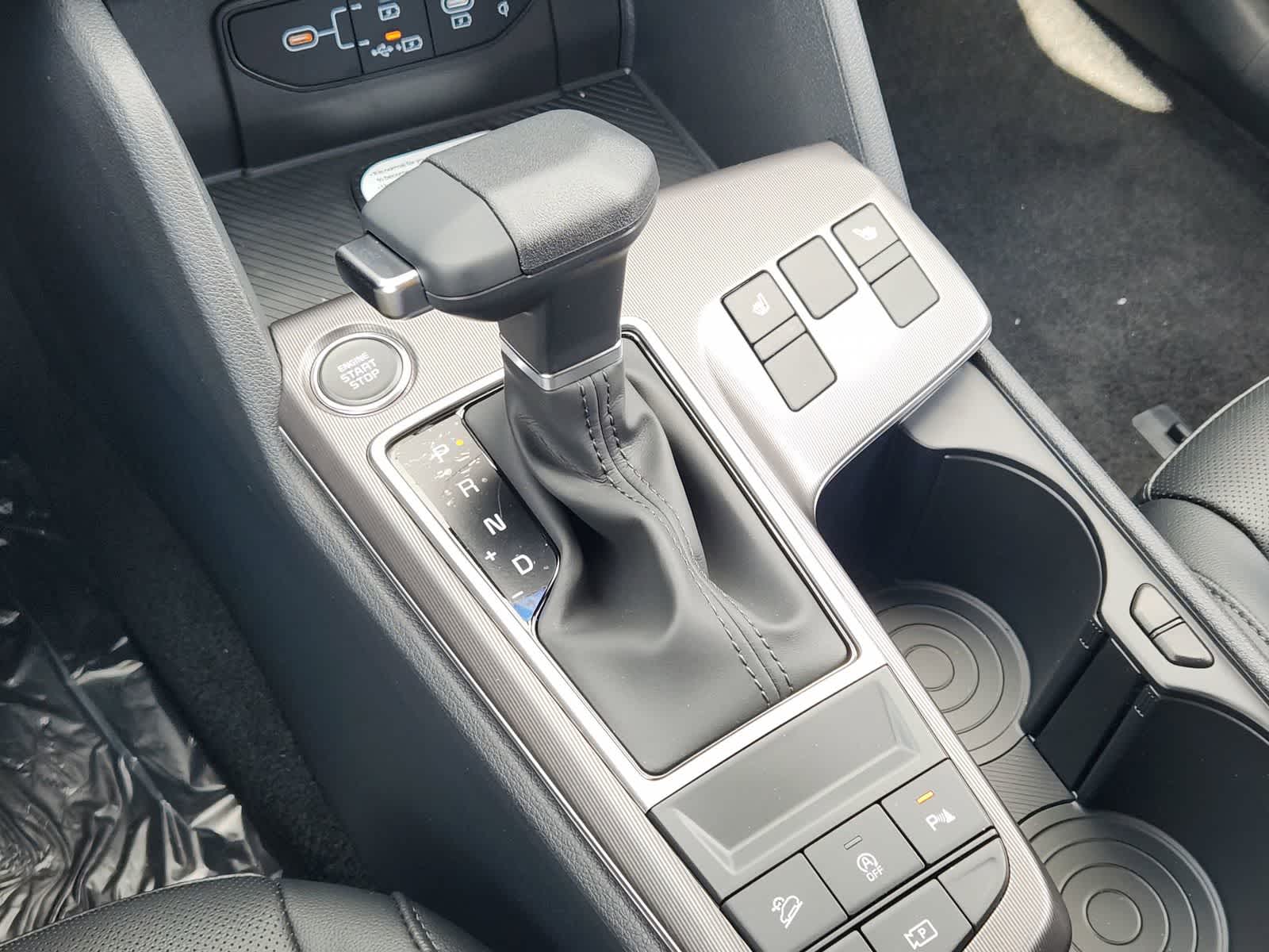 Thumbnail: 2026 Kia Sportage - 14