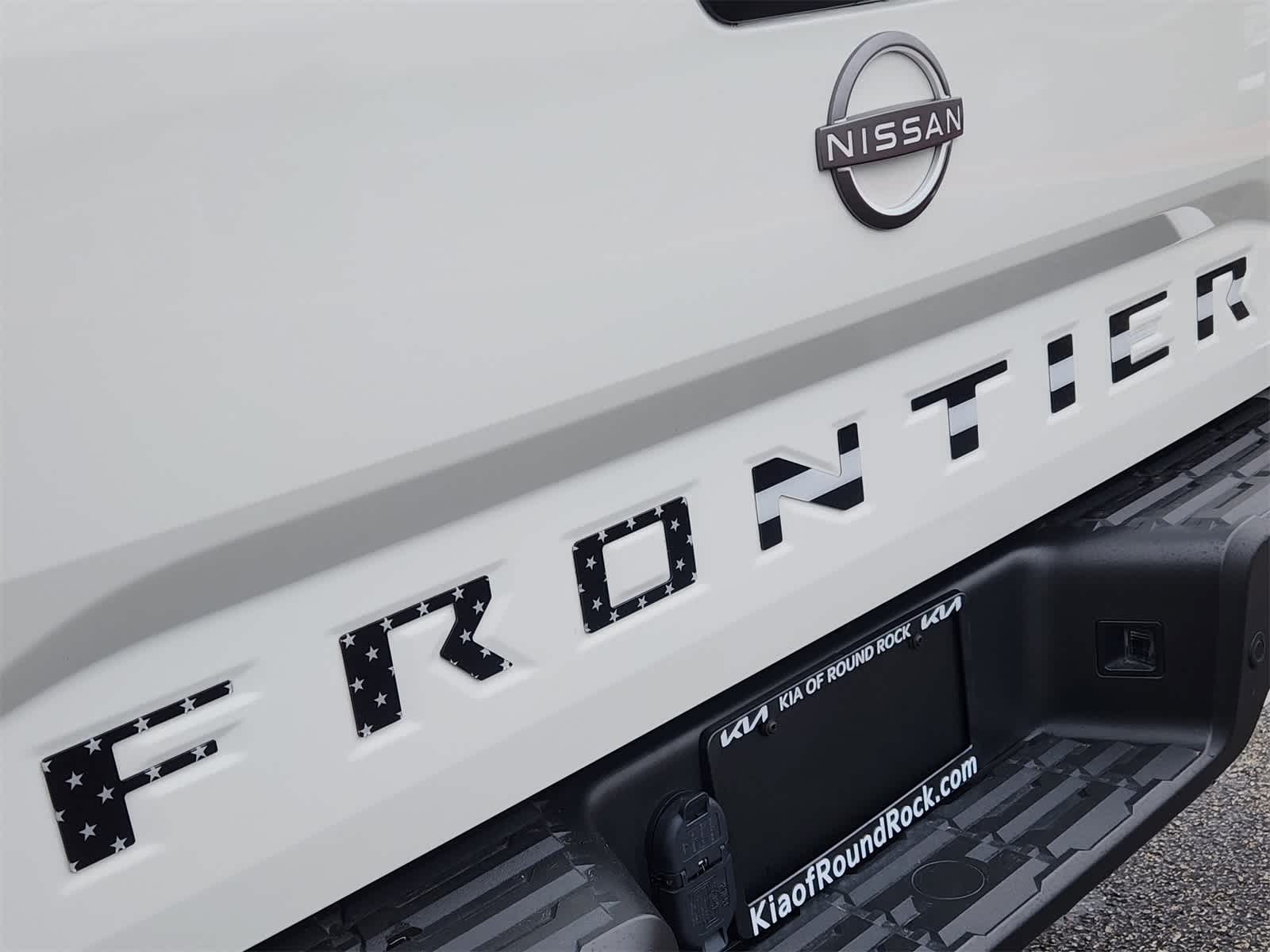 Thumbnail: 2024 Nissan Frontier - 12