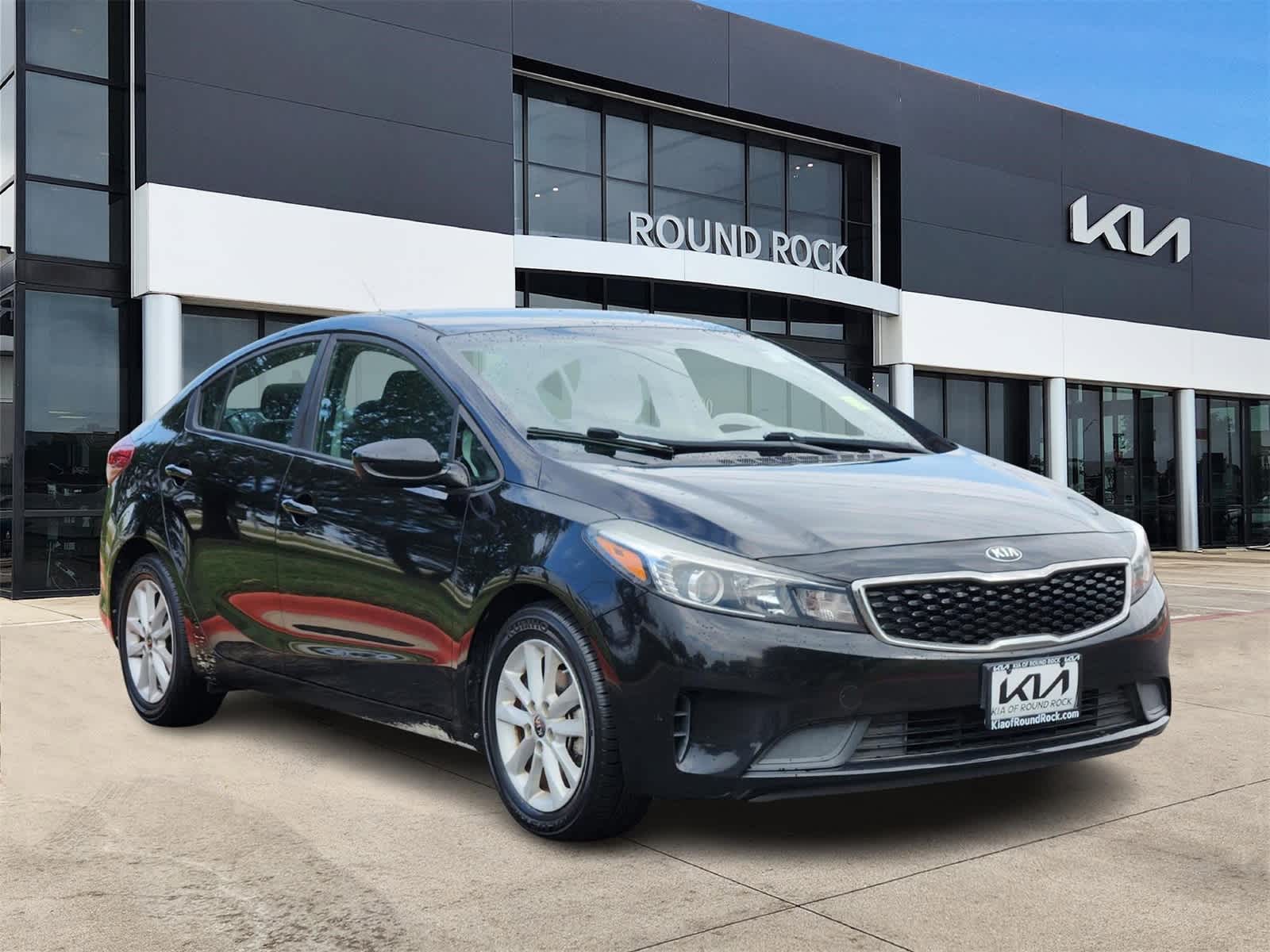 Thumbnail: 2017 Kia Forte - 3