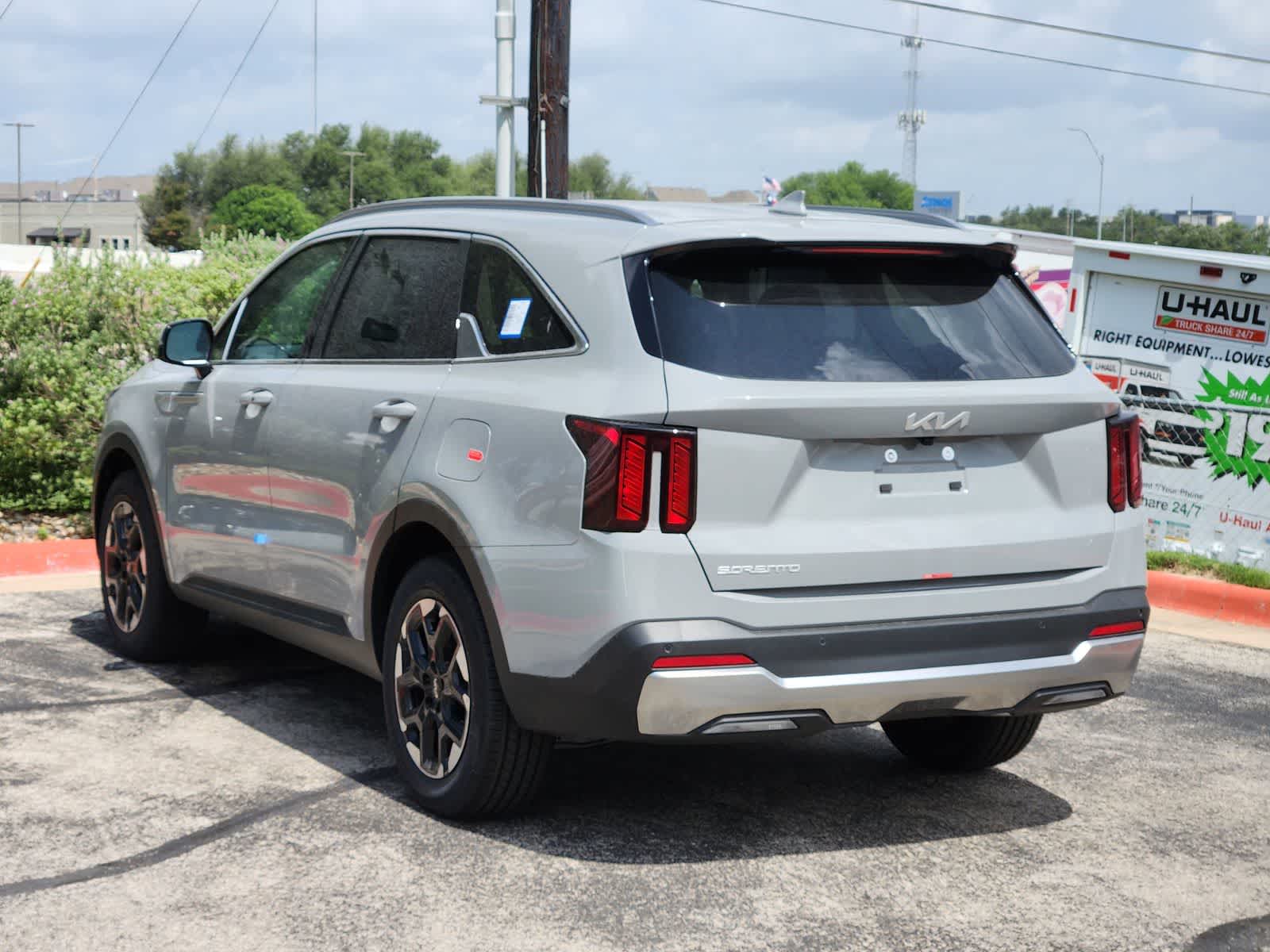 Thumbnail: 2026 Kia Sorento - 5