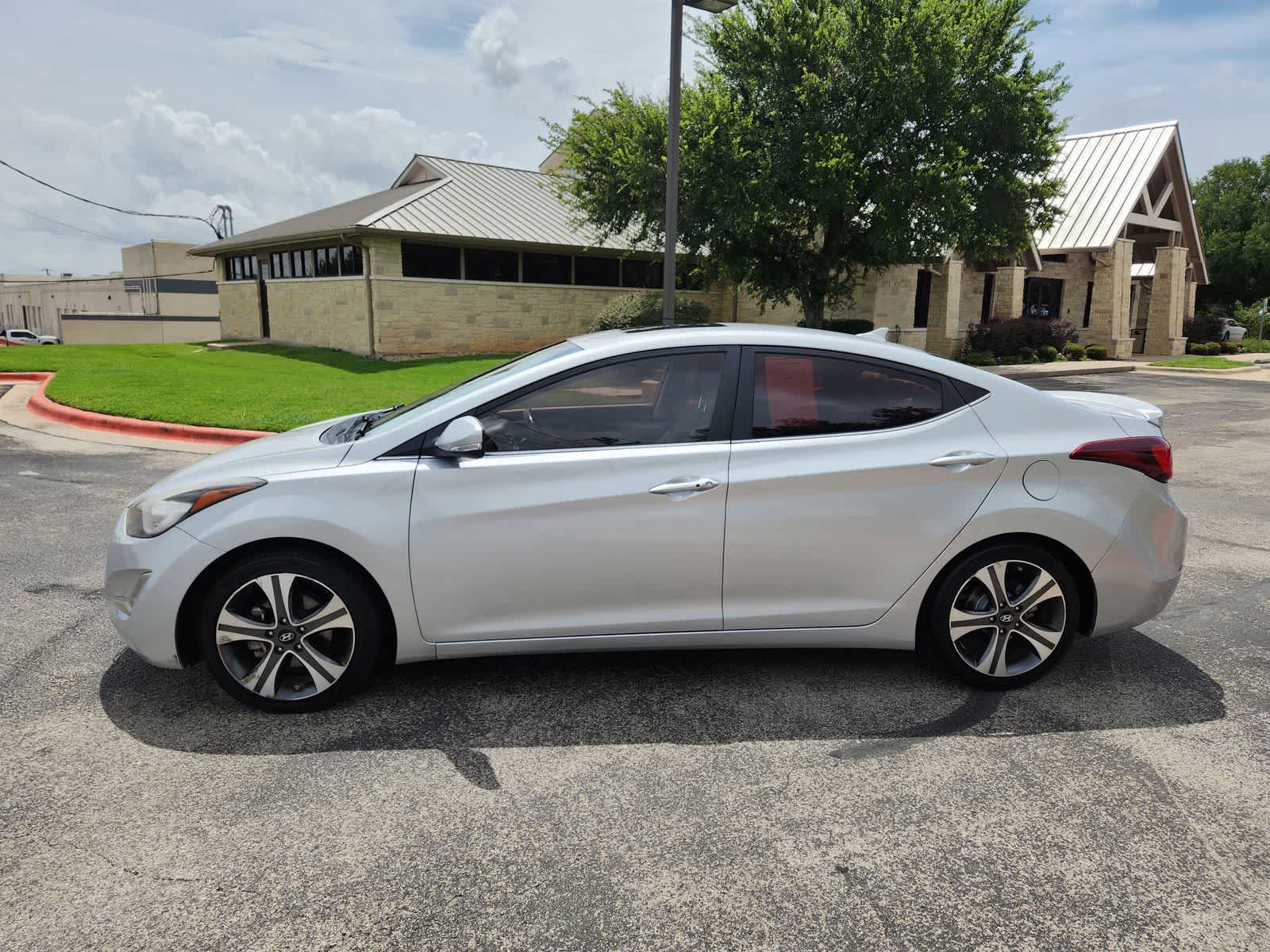 Thumbnail: 2014 Hyundai Elantra - 4