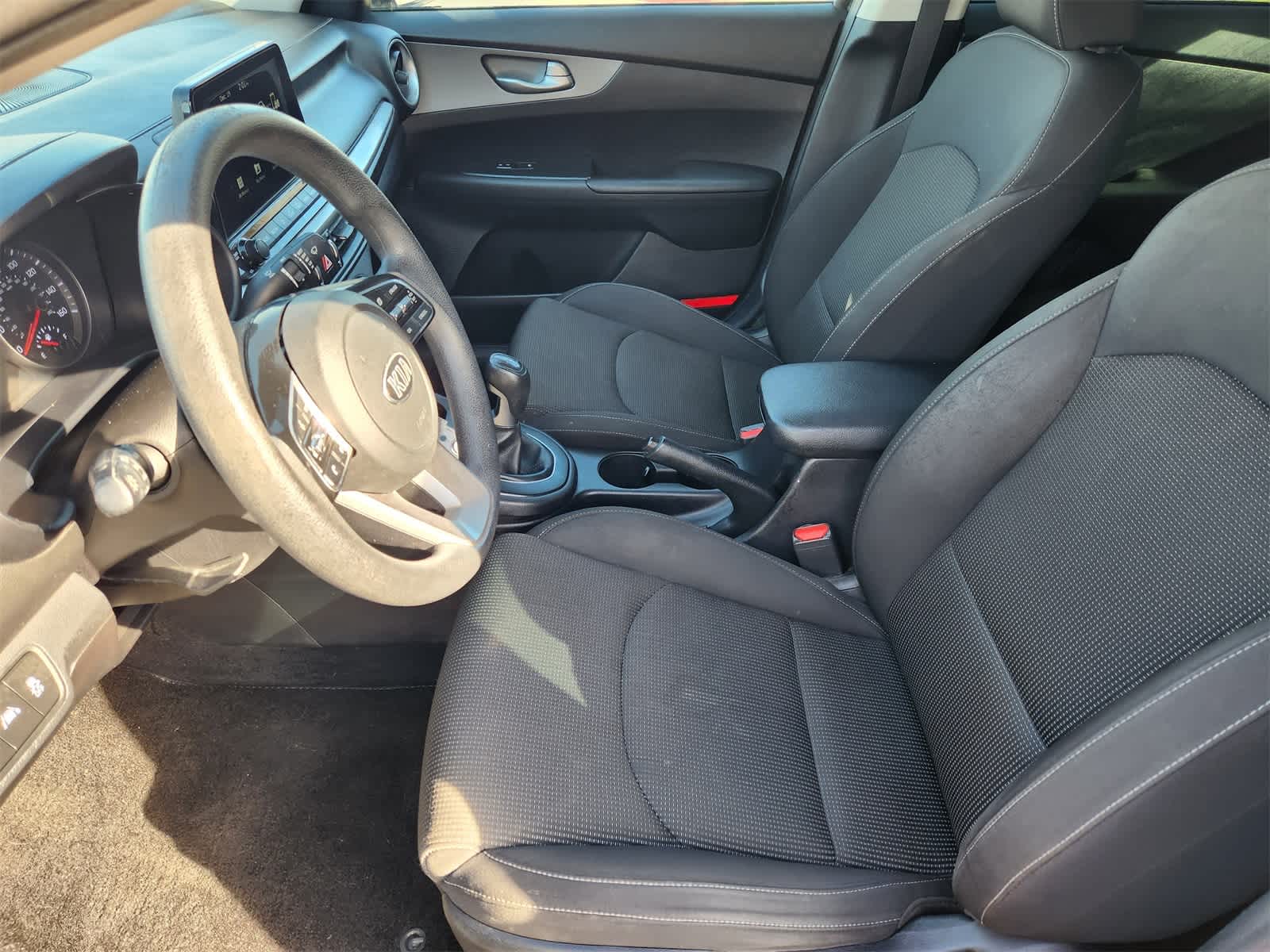 Thumbnail: 2019 Kia Forte - 13