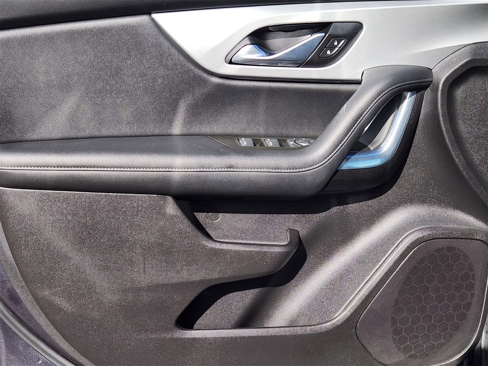 Thumbnail: 2021 Chevrolet Blazer - 21