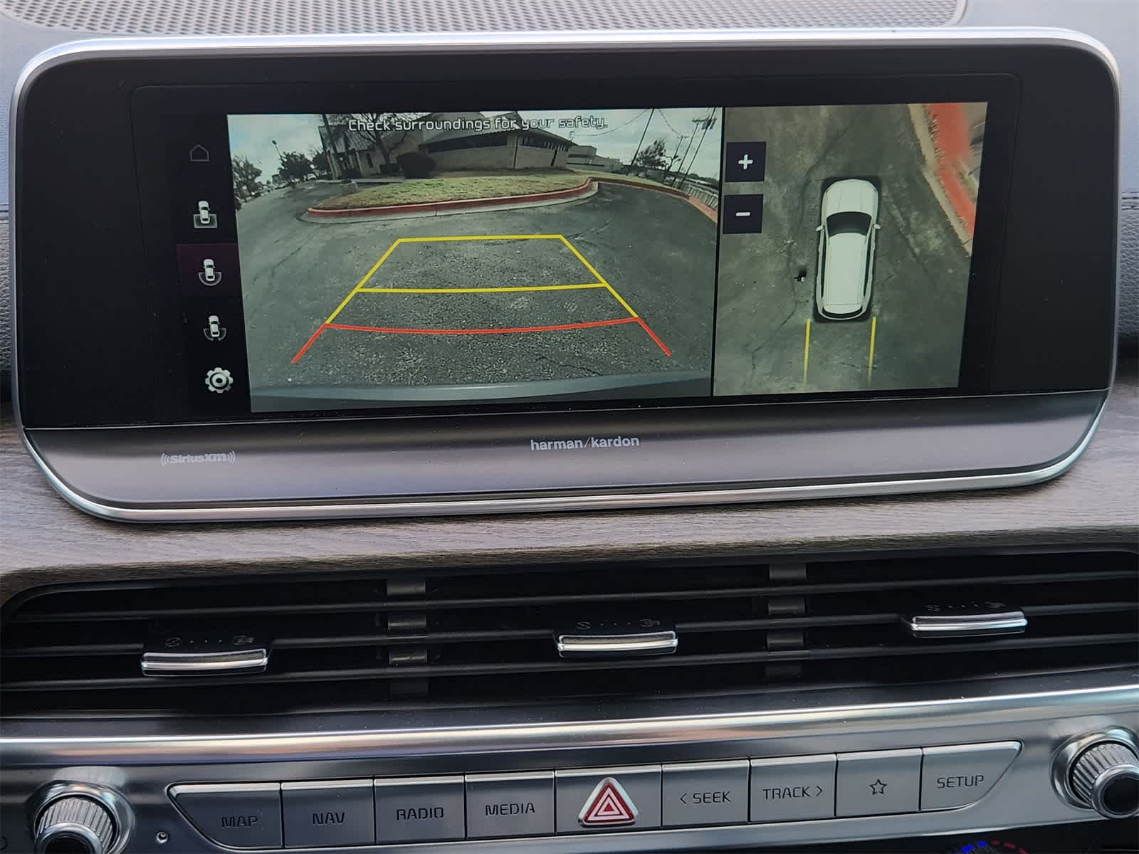 Thumbnail: 2022 Kia Telluride - 17