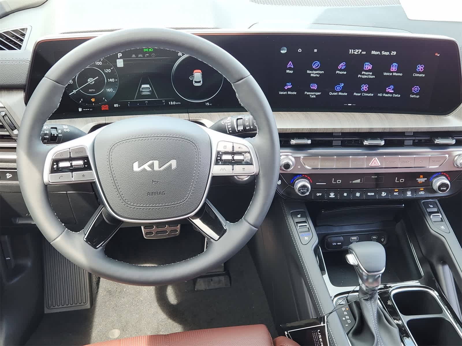 Thumbnail: 2025 Kia Telluride - 25