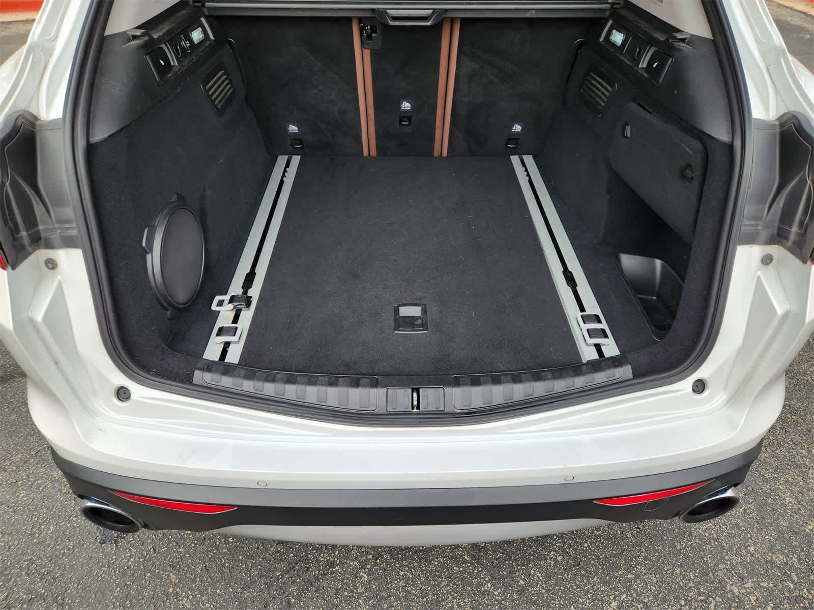 Thumbnail: 2019 Alfa Romeo Stelvio - 31