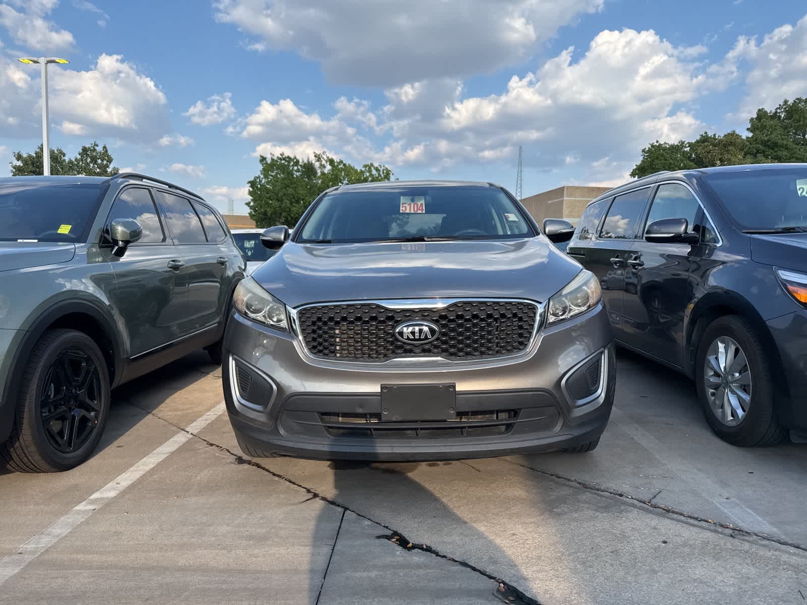 2016 Kia Sorento L photo 2