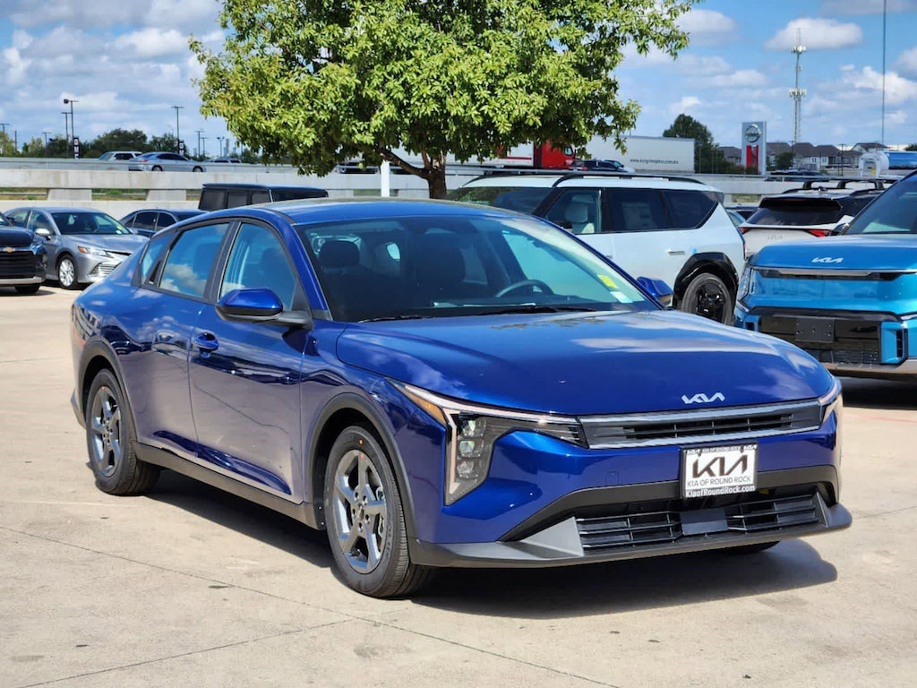 Certified 2025 Kia K4 LXS Sedan