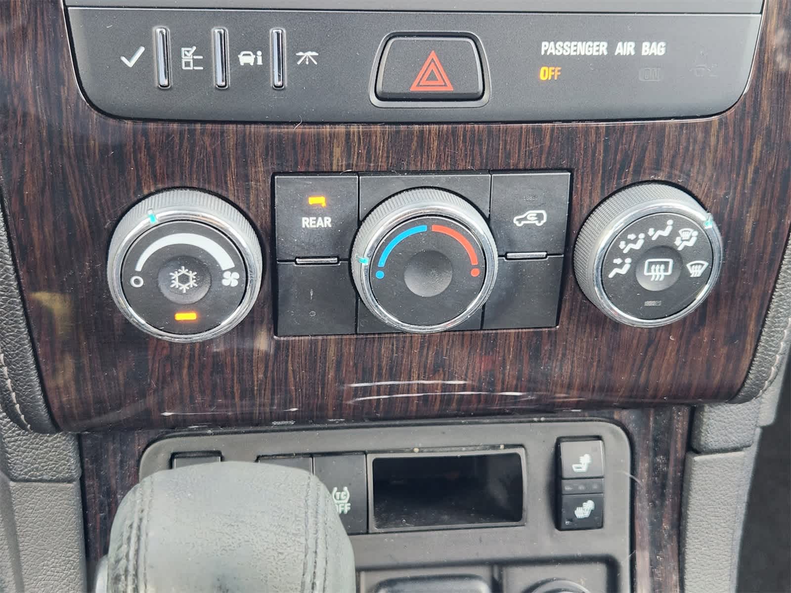 Thumbnail: 2017 Chevrolet Traverse - 18