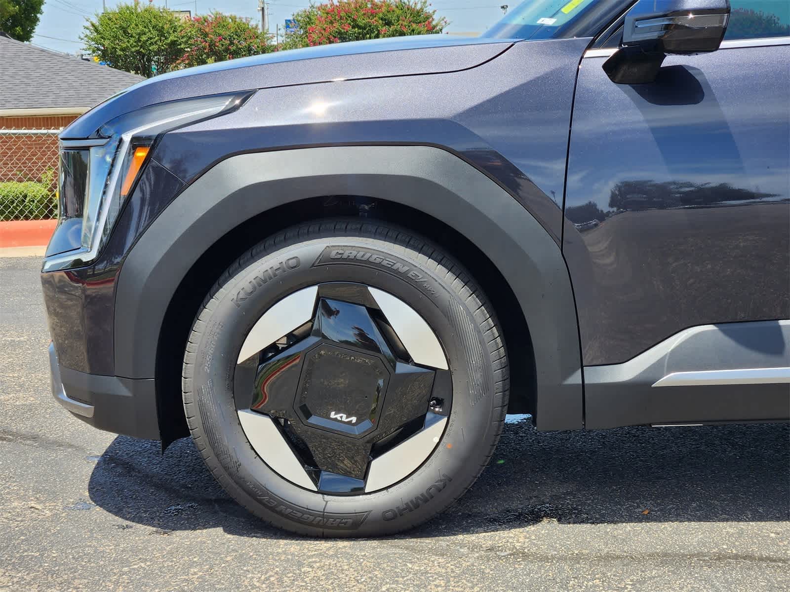 Thumbnail: 2026 Kia EV9 - 7