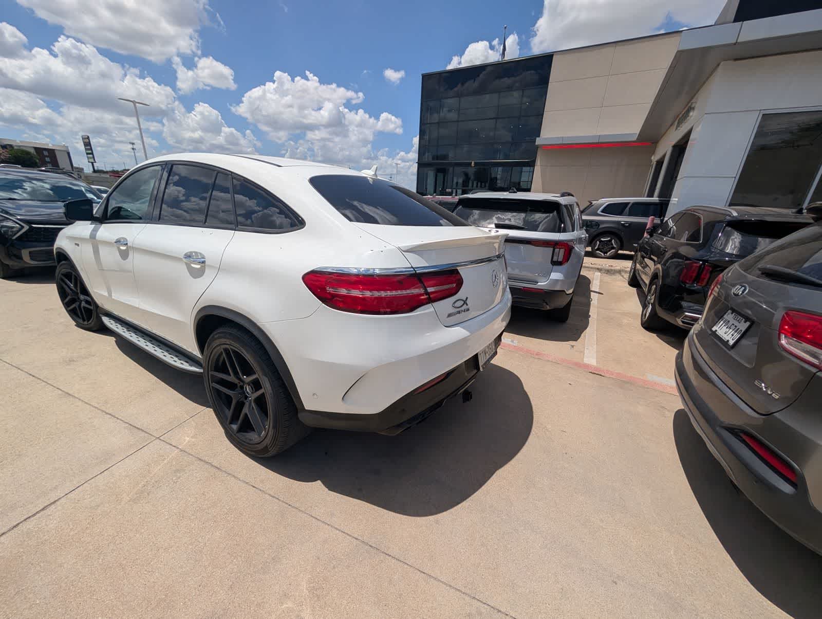 Thumbnail: 2019 Mercedes-Benz GLE - 4
