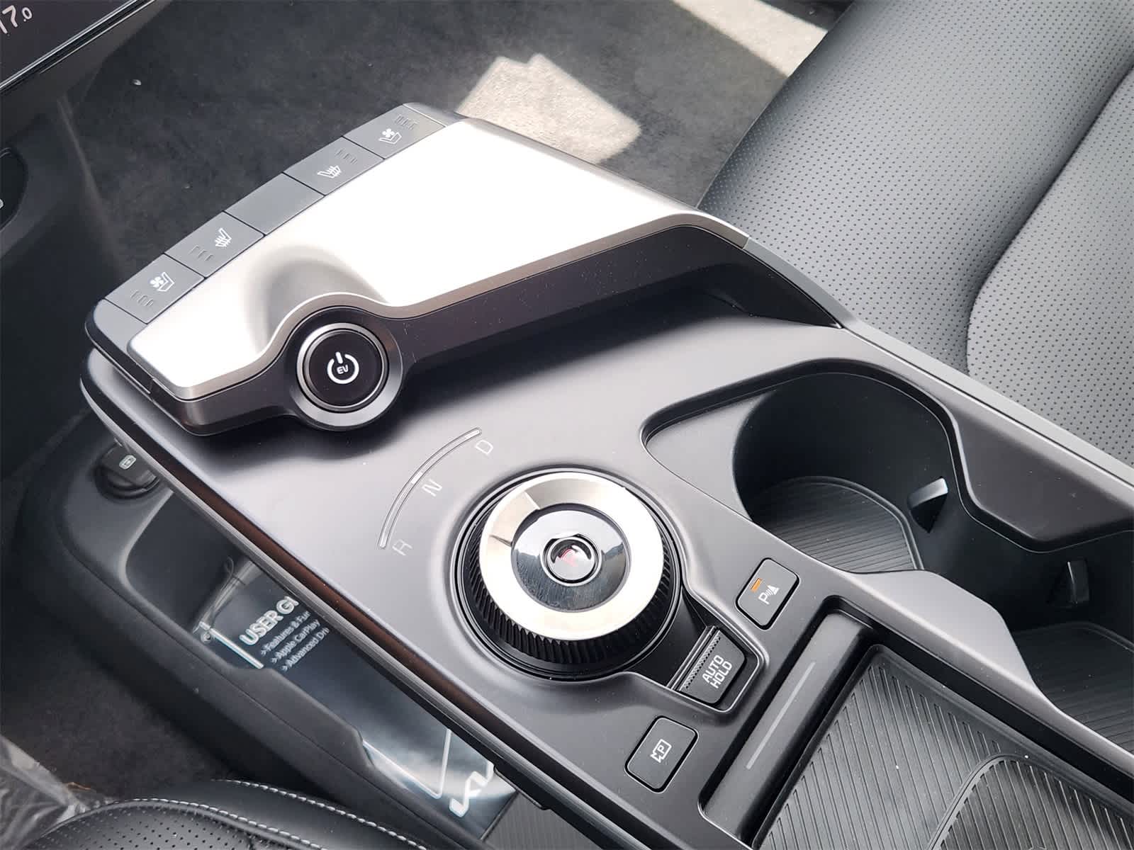 Thumbnail: 2025 Kia EV6 - 17