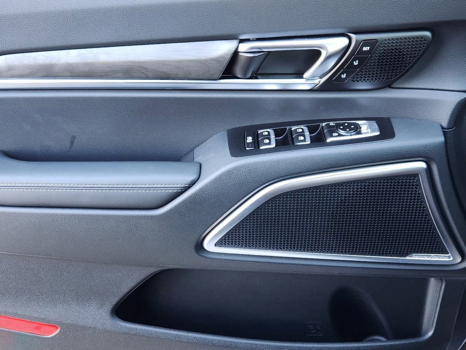 Thumbnail: 2025 Kia Telluride - 21