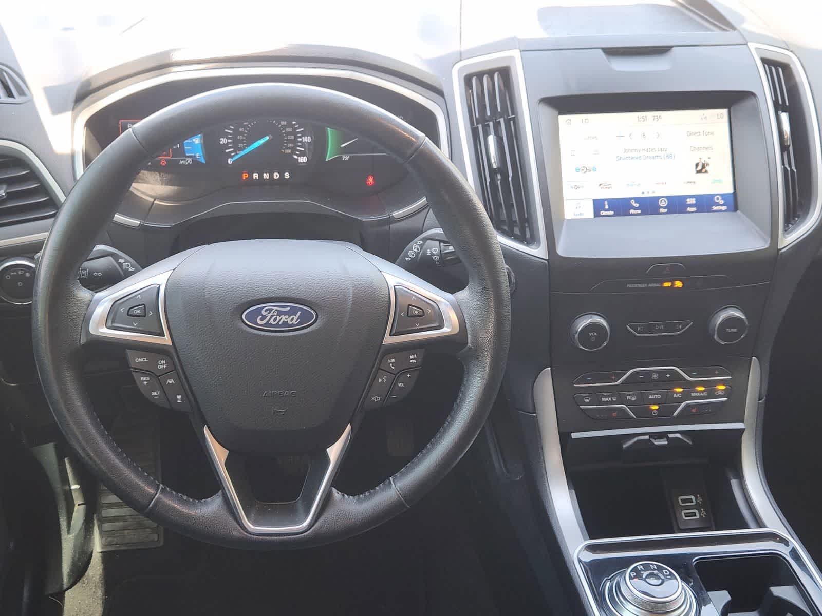 Thumbnail: 2020 Ford Edge - 26