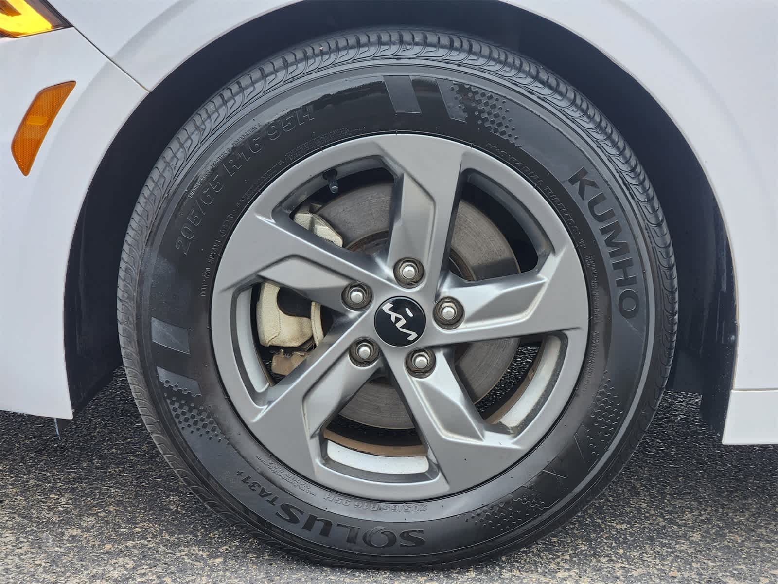 Thumbnail: 2023 Kia K5 - 9