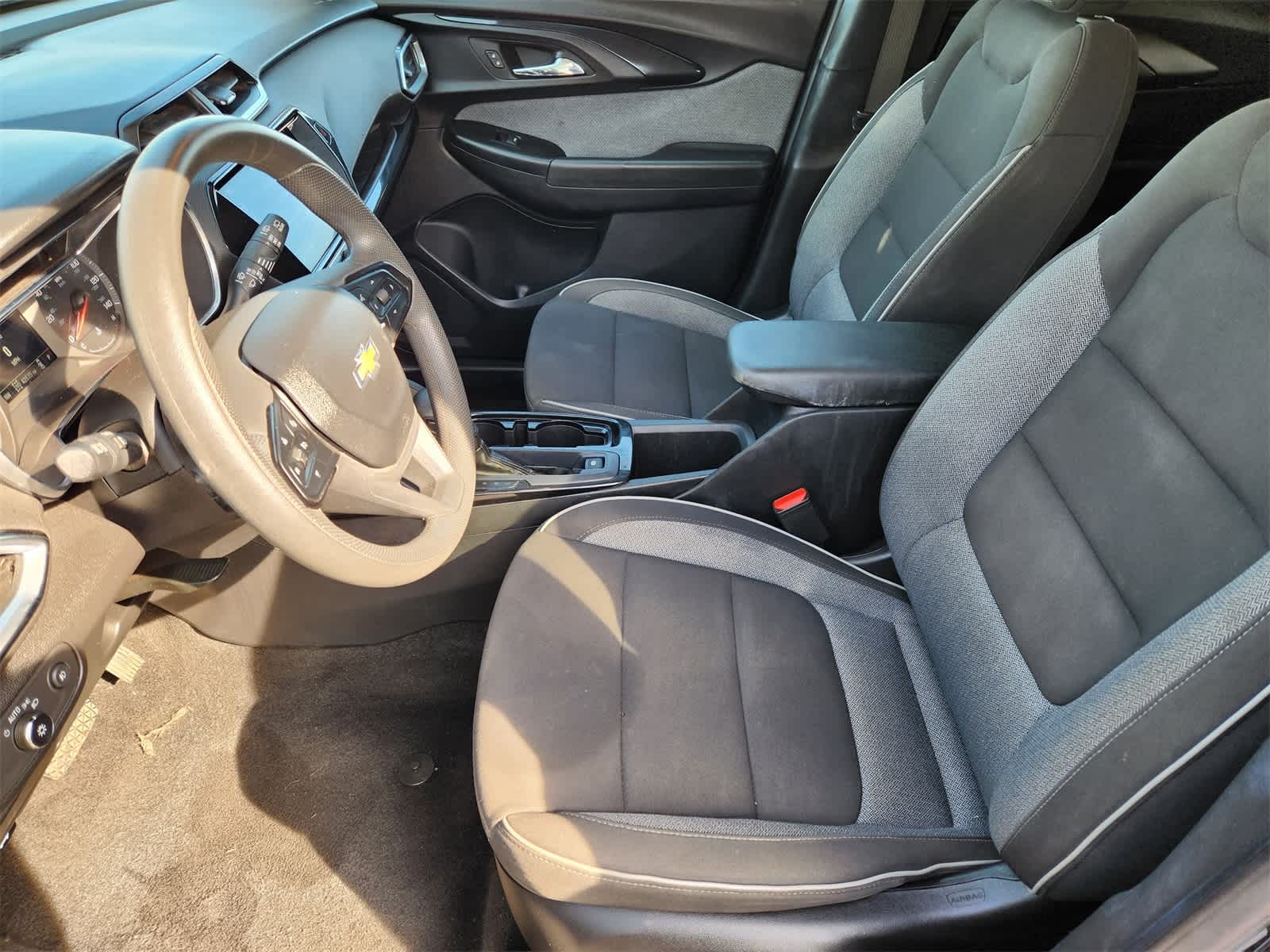 Thumbnail: 2023 Chevrolet TrailBlazer - 13