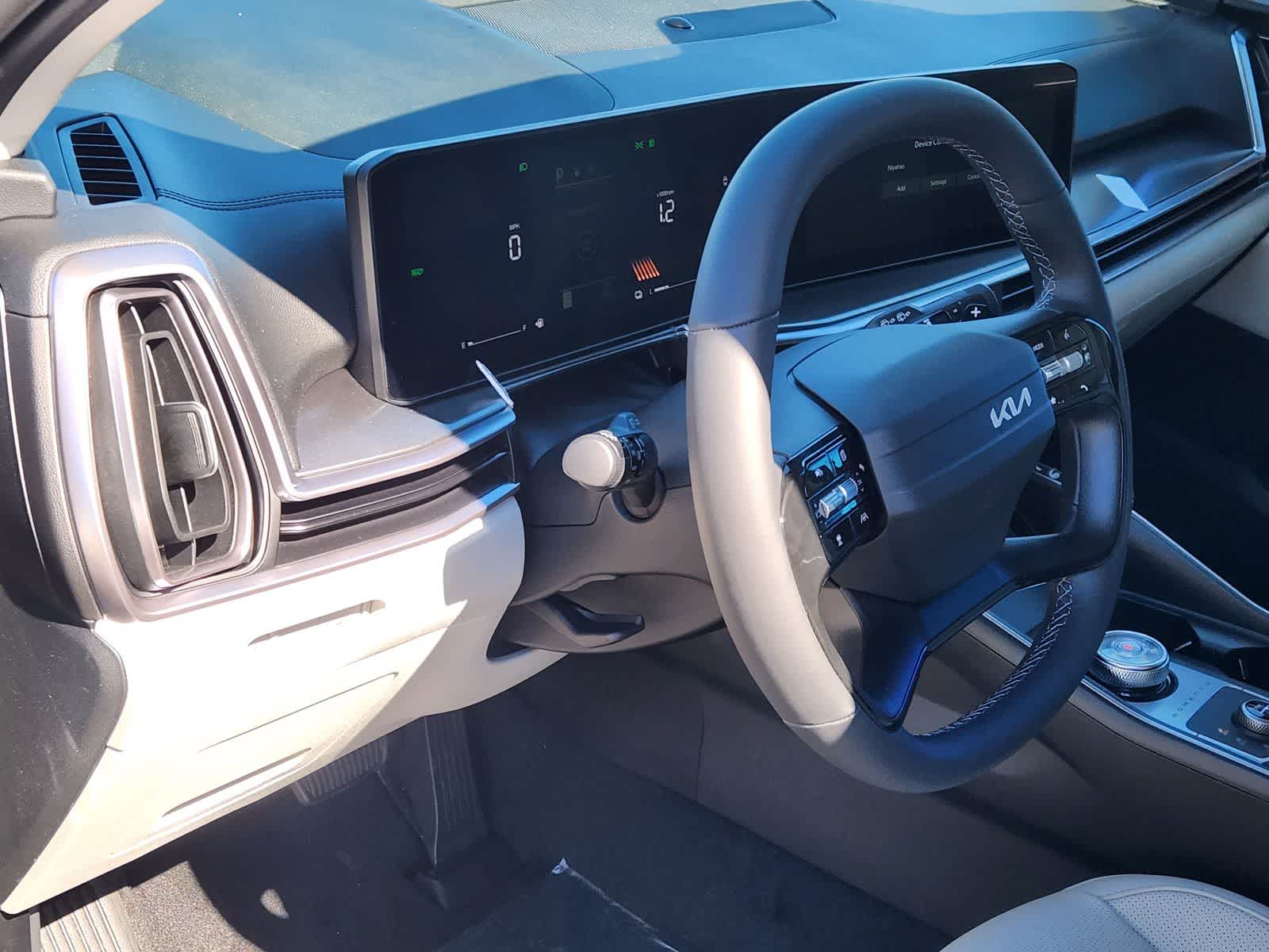 Thumbnail: 2026 Kia Sorento - 2