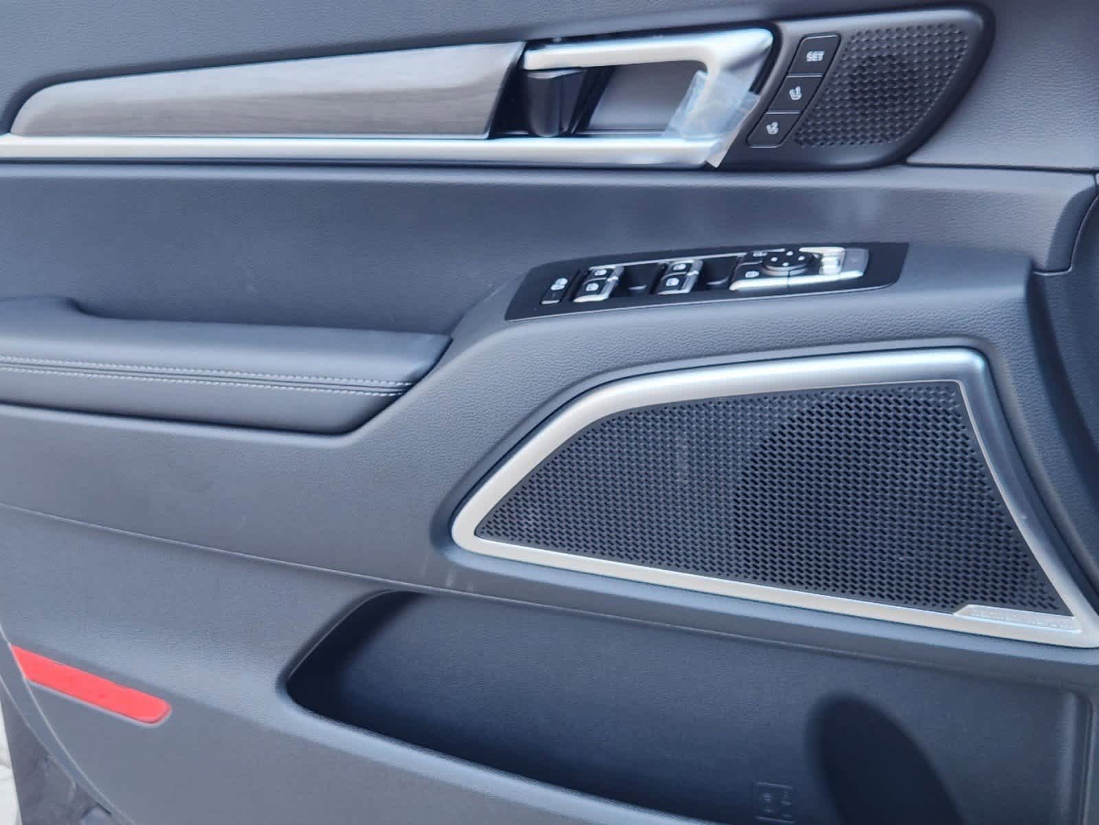 2025 Kia Telluride SX Prestige 18