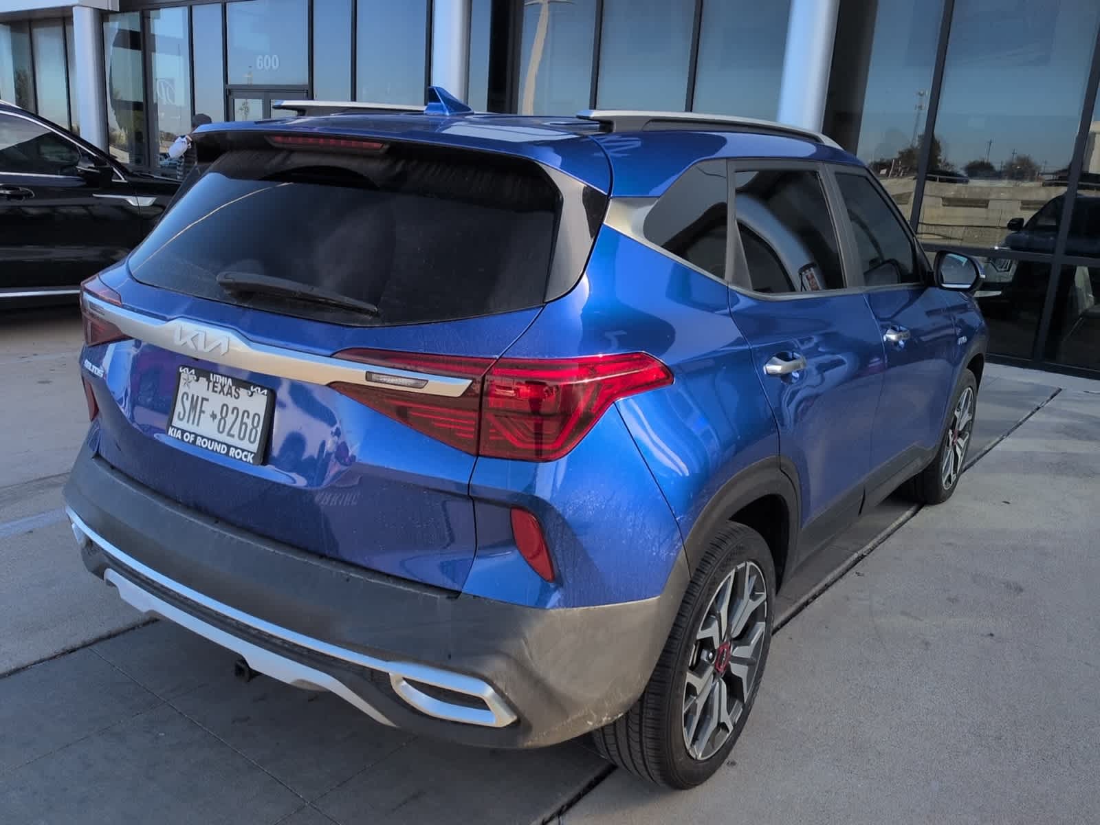 Thumbnail: 2023 Kia Seltos - 4