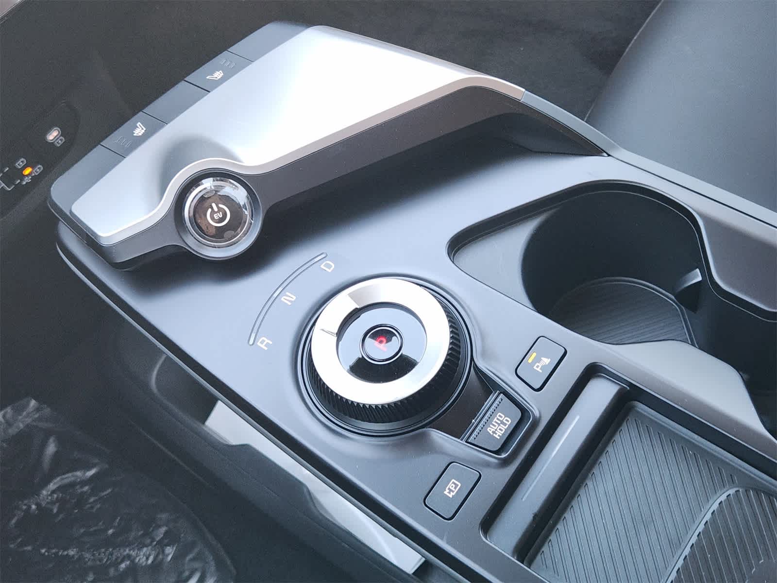 Thumbnail: 2025 Kia EV6 - 17