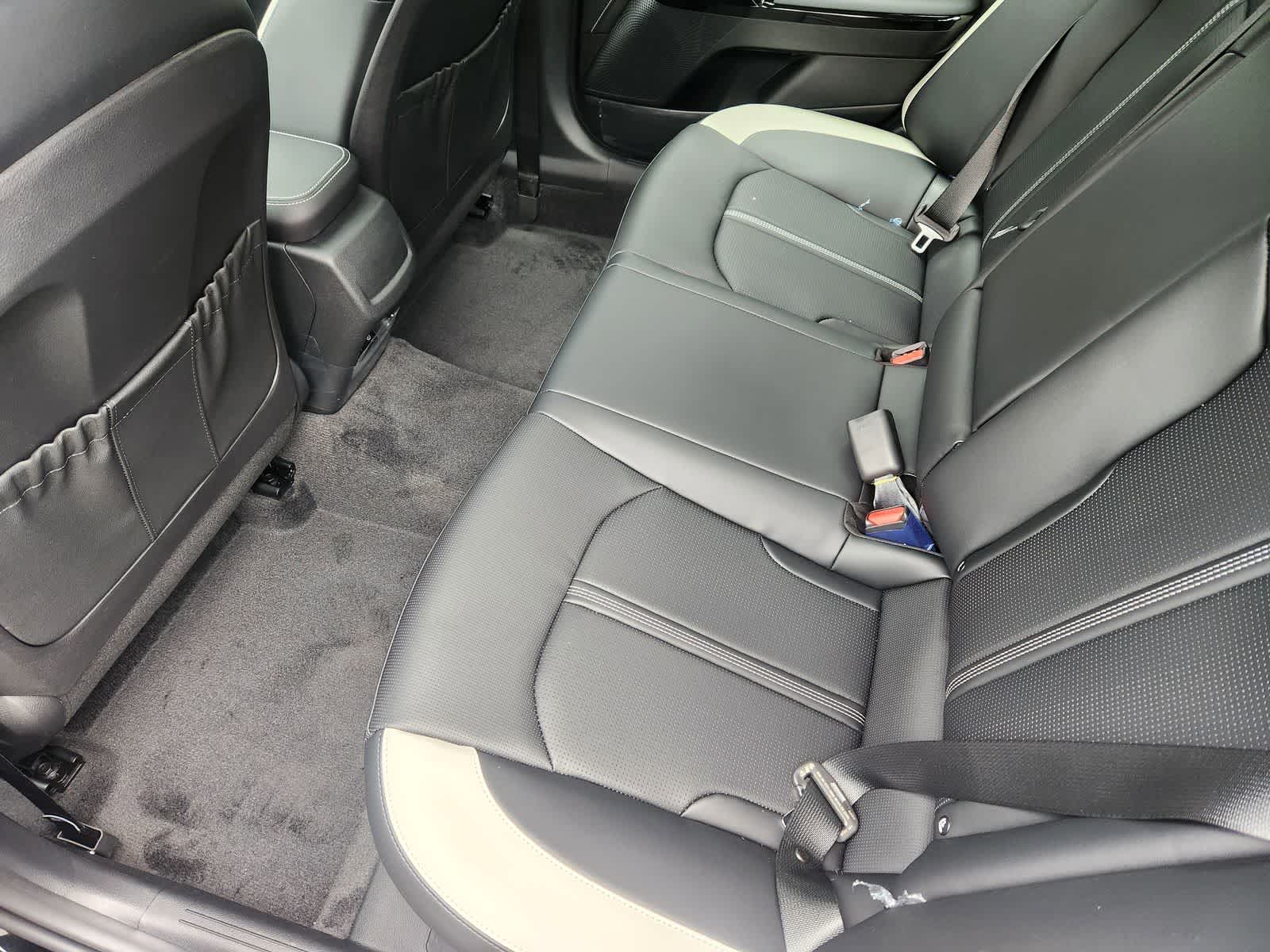 Thumbnail: 2026 Kia K5 - 24