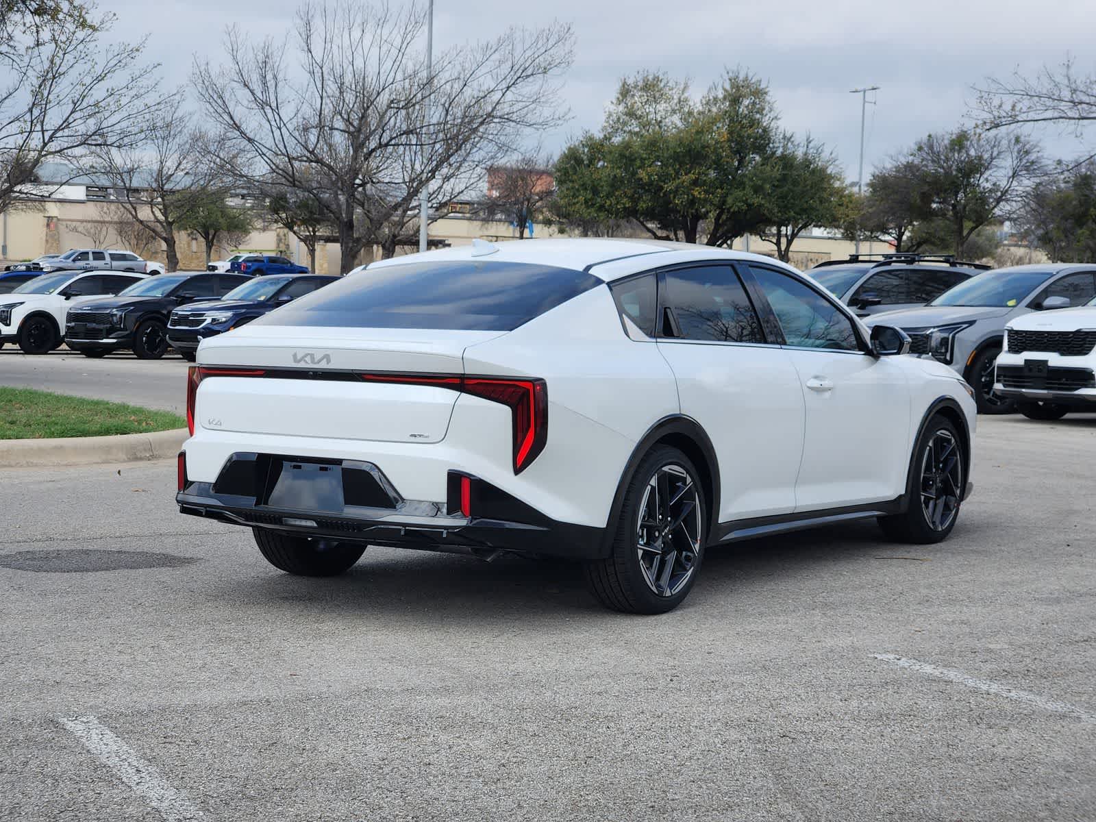 Thumbnail: 2026 Kia K4 - 5