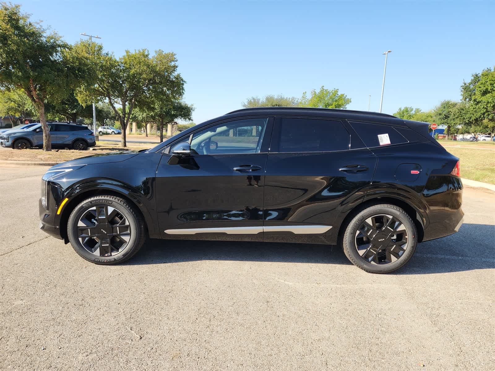 Thumbnail: 2026 Kia Sportage - 3