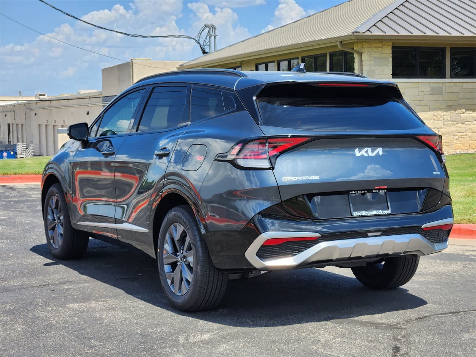 Thumbnail: 2025 Kia Sportage - 6