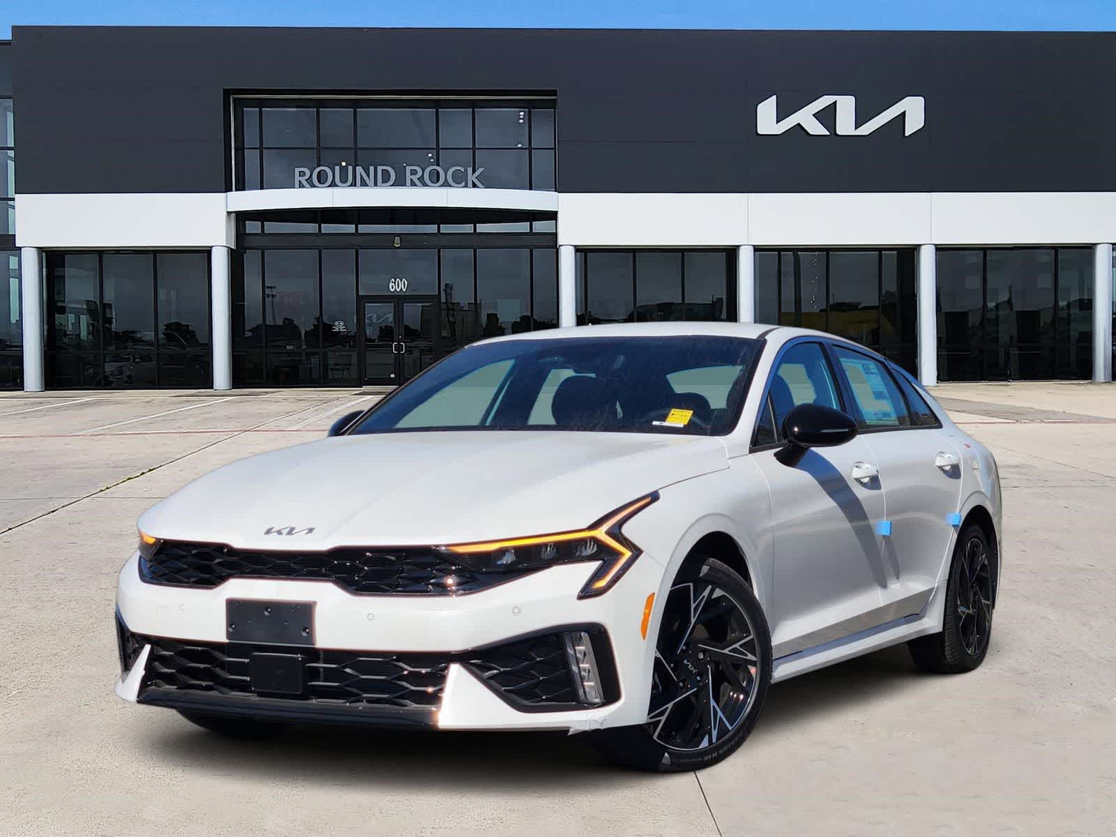 Thumbnail: 2026 Kia K5 - 1