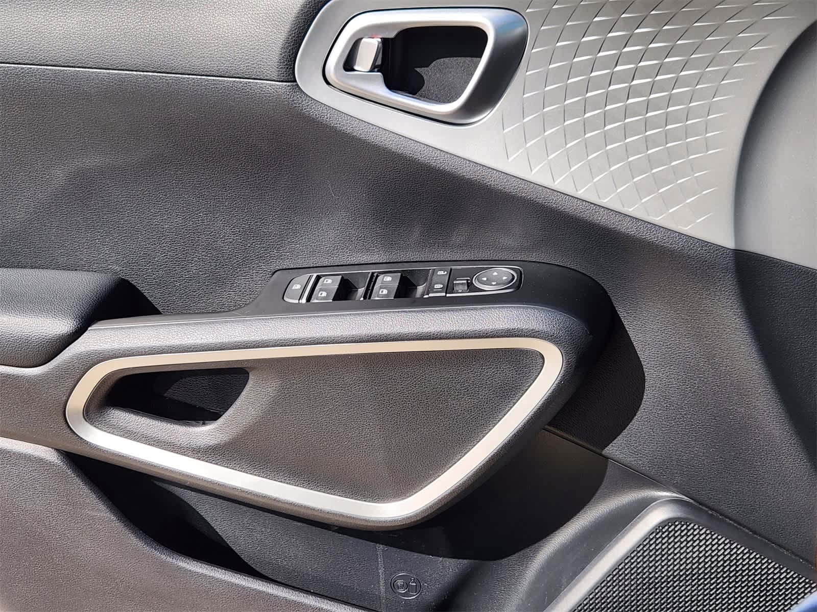 Thumbnail: 2020 Kia Soul - 17