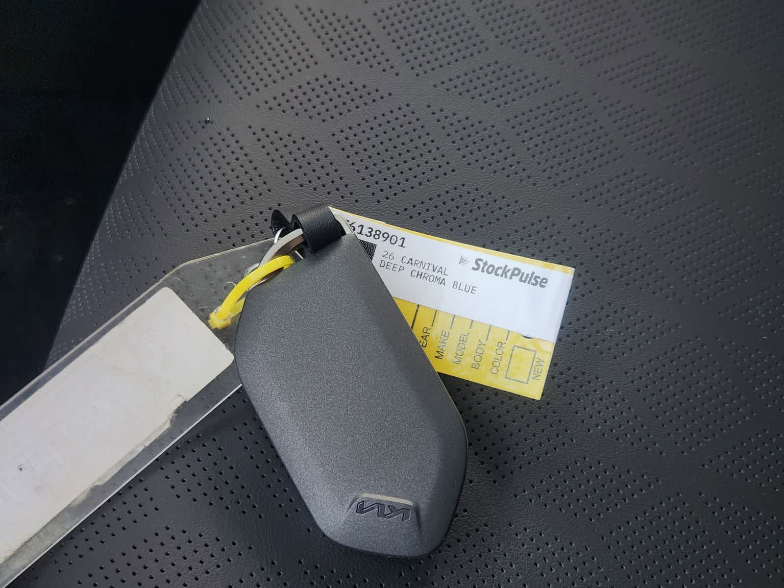 Thumbnail: 2026 Kia Carnival - 31