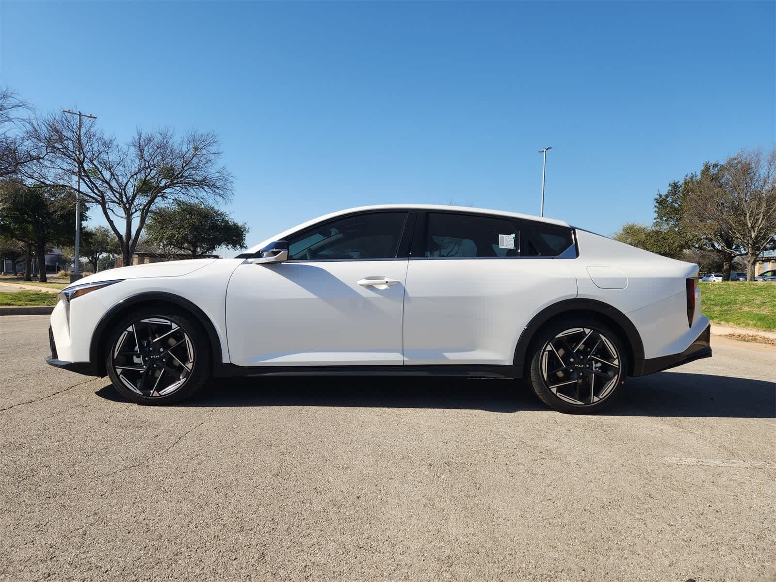 Thumbnail: 2026 Kia K4 - 4