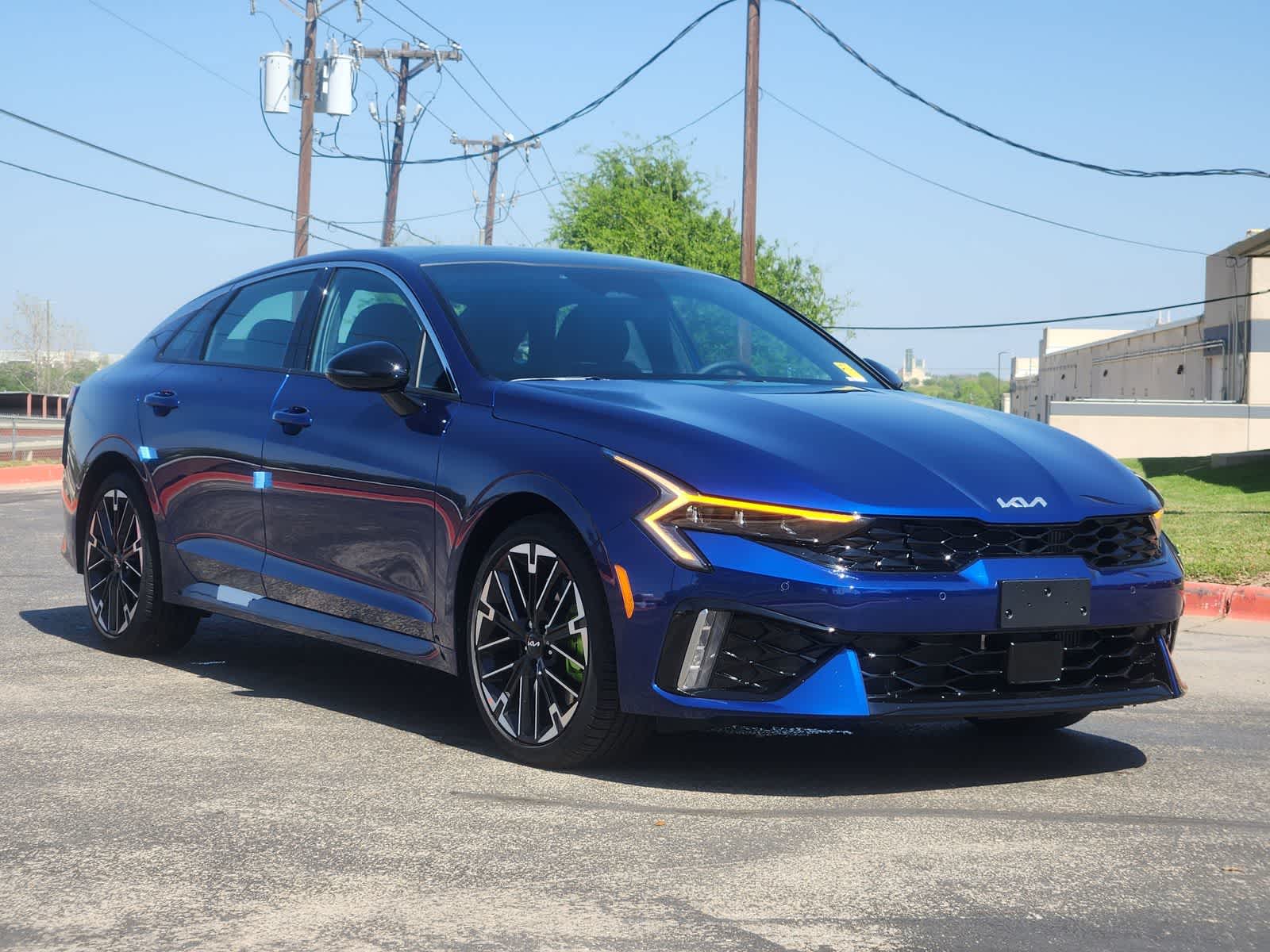 Thumbnail: 2026 Kia K5 - 3