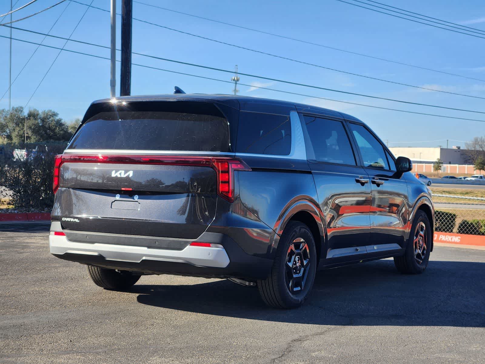 Thumbnail: 2026 Kia Carnival - 5