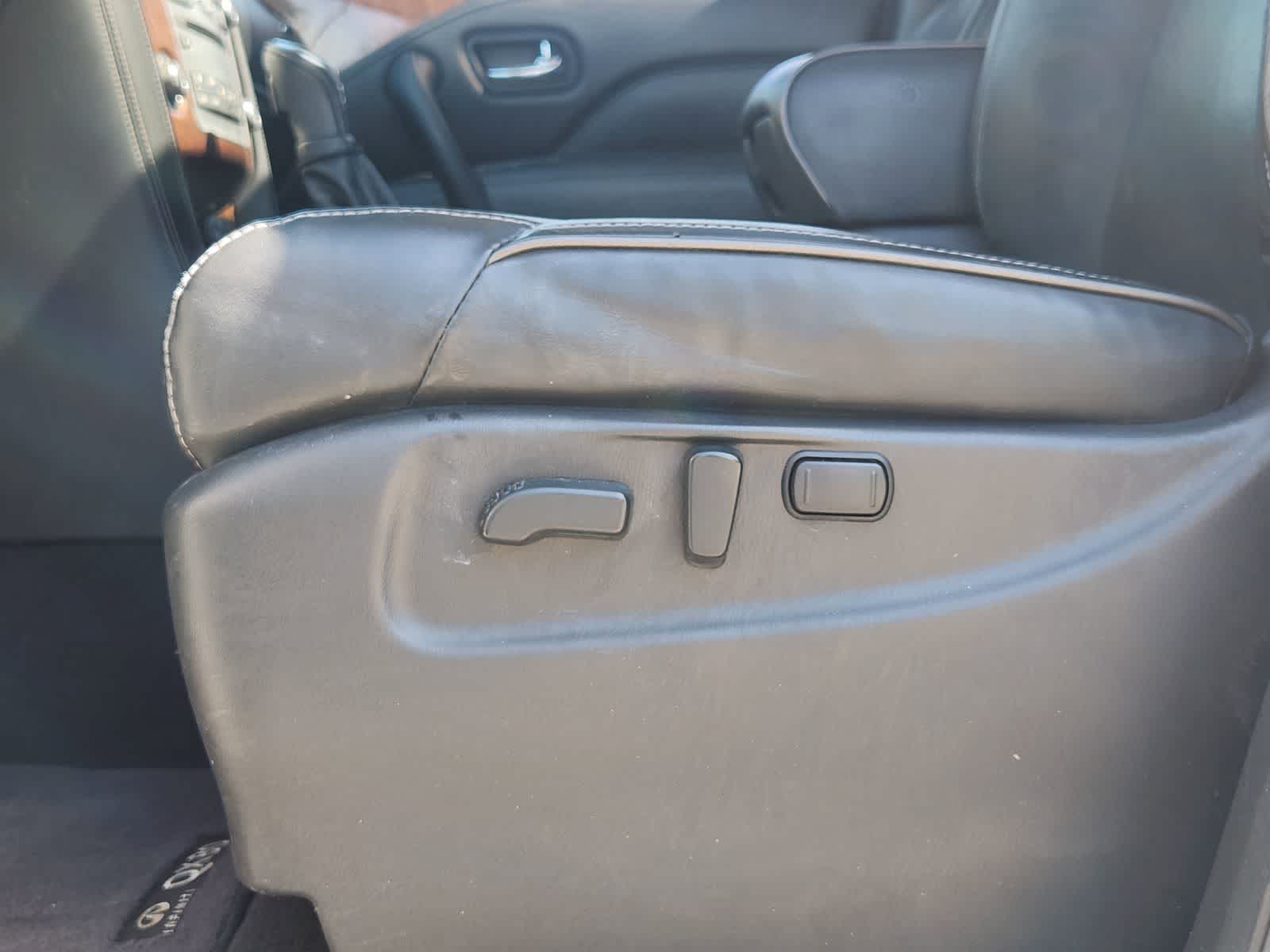 Thumbnail: 2019 INFINITI QX80 - 23