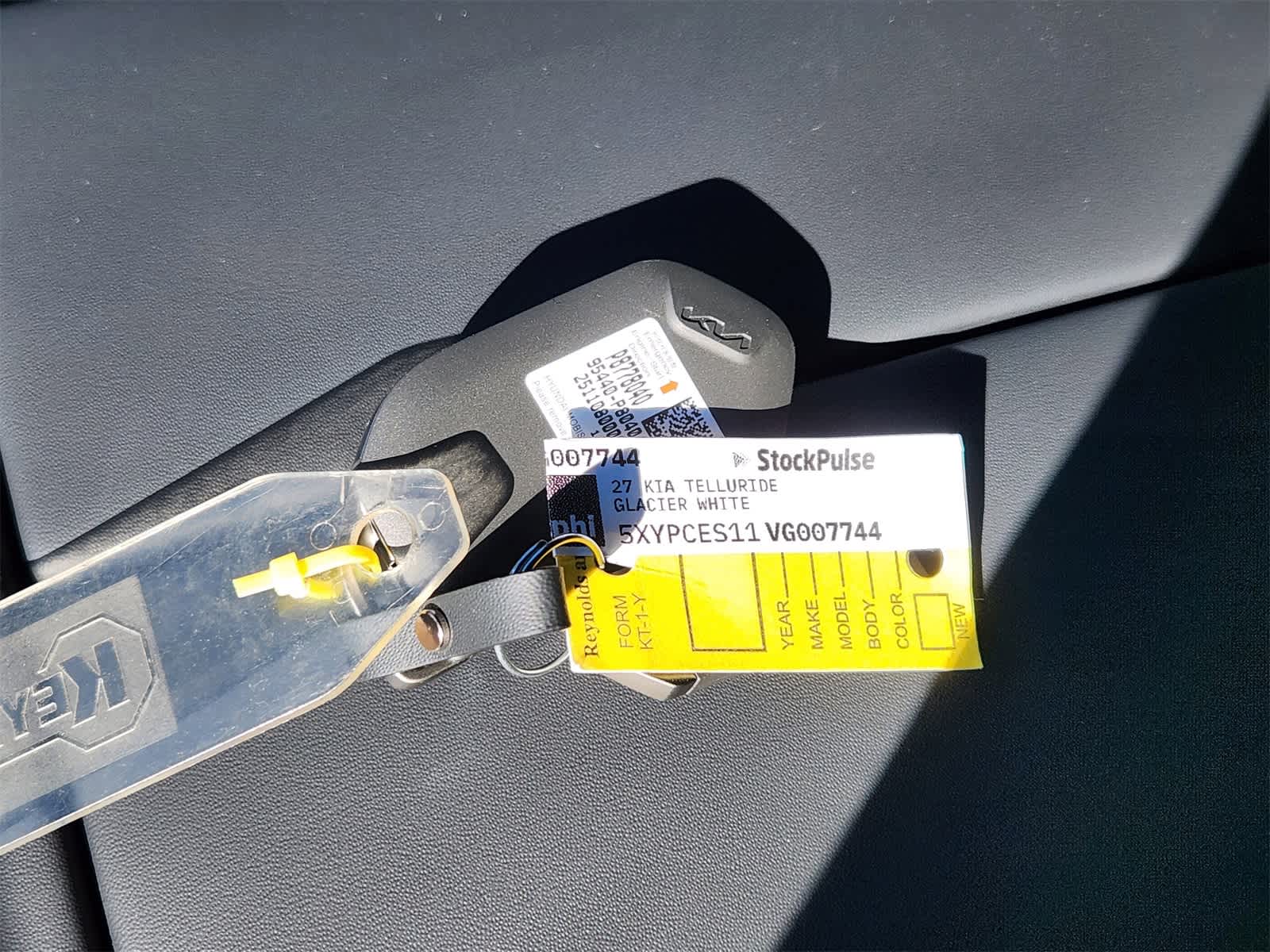 Thumbnail: 2027 Kia Telluride - 28