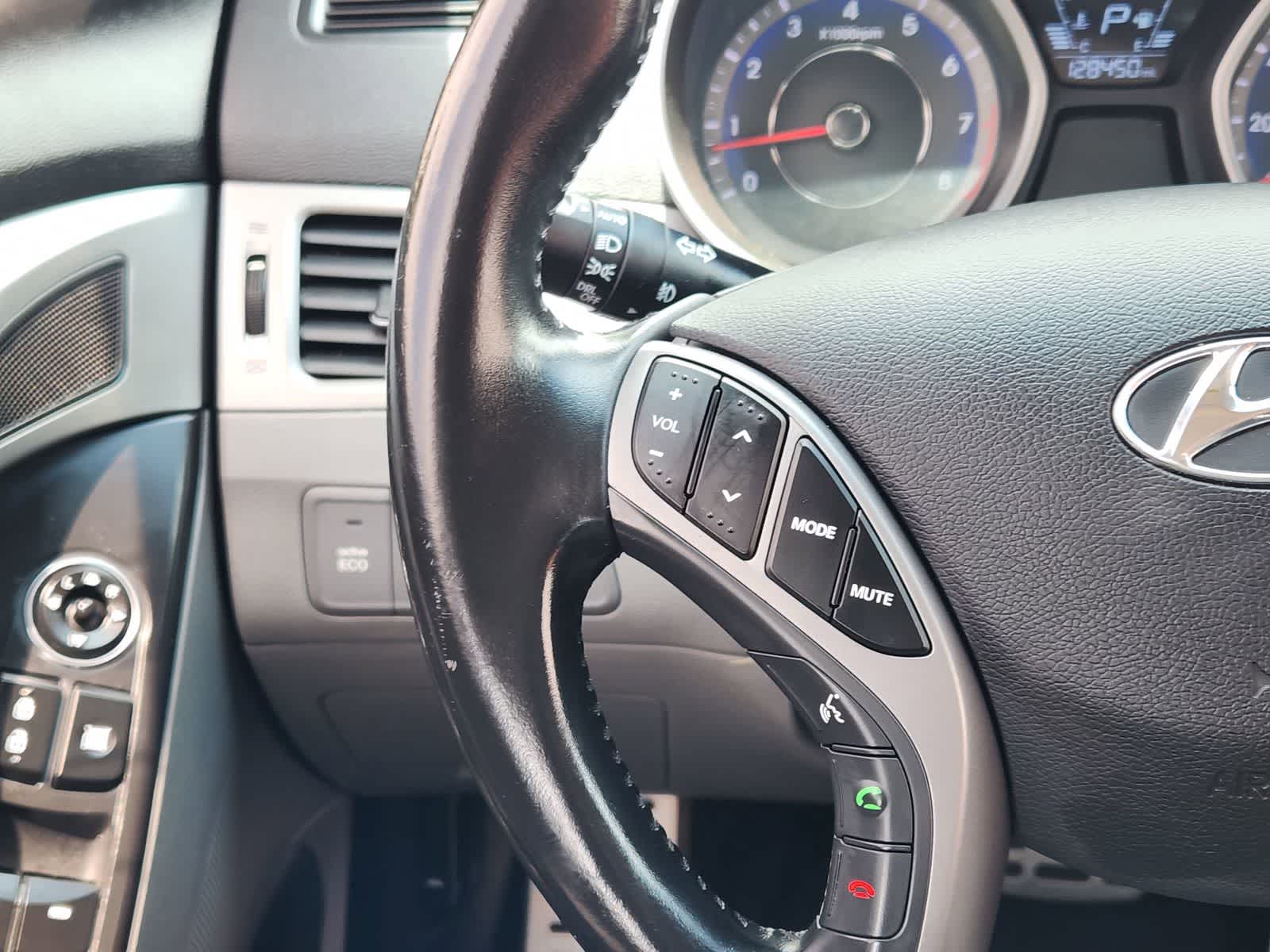 Thumbnail: 2014 Hyundai Elantra - 27