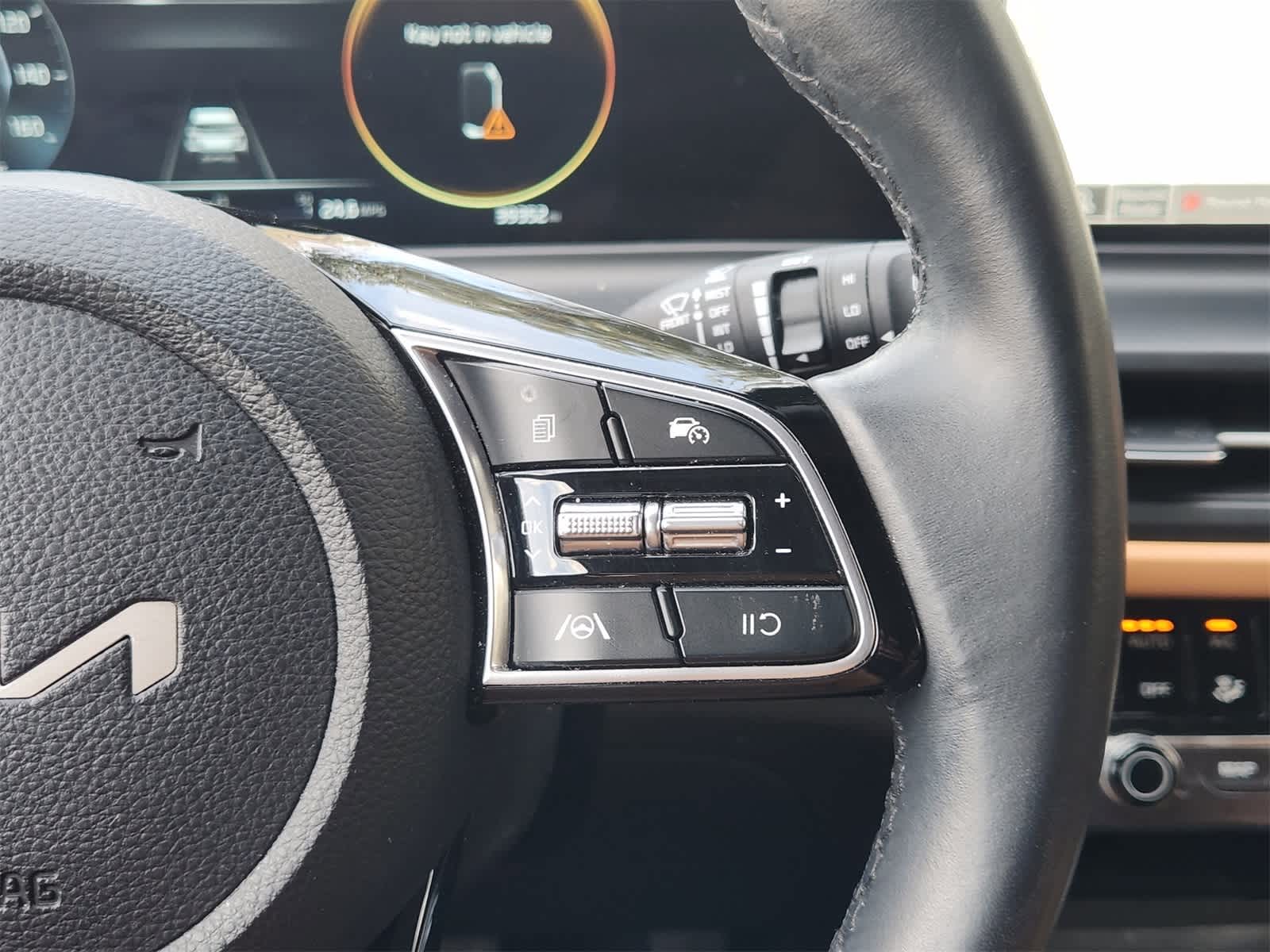 Thumbnail: 2024 Kia Seltos - 26