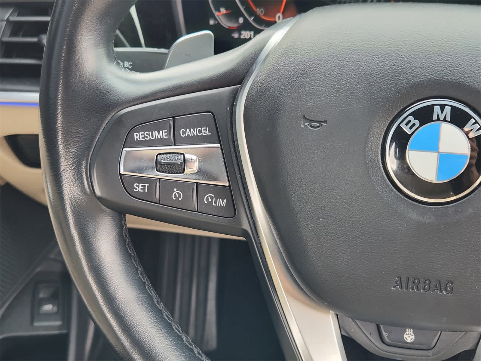 Thumbnail: 2021 BMW 3 Series - 29