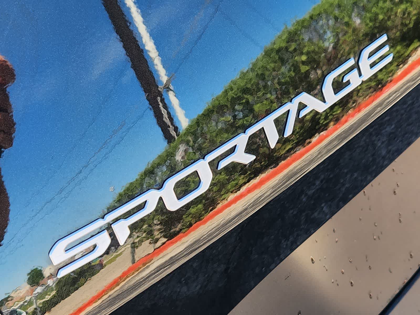 Thumbnail: 2026 Kia Sportage - 10