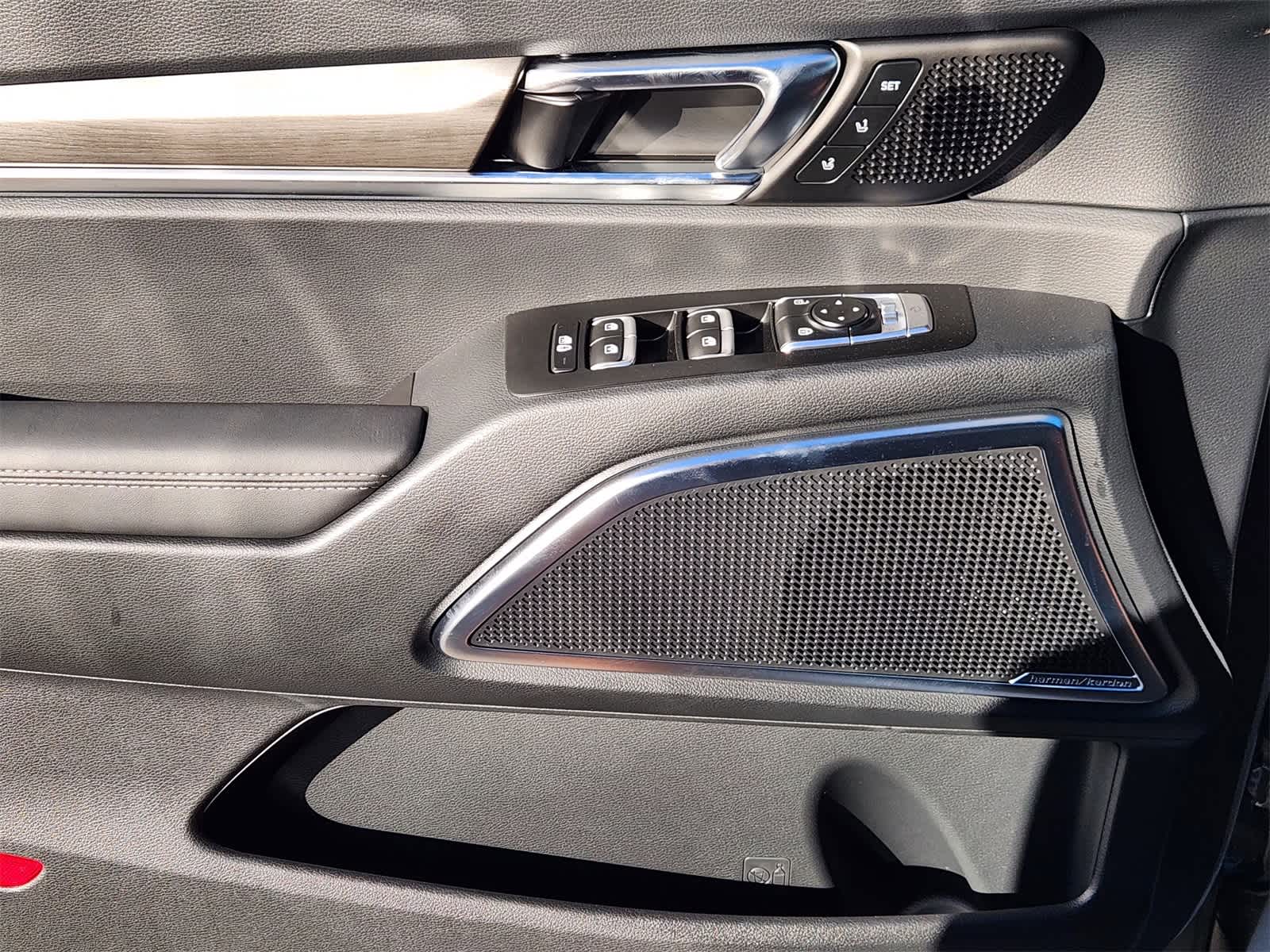 Thumbnail: 2025 Kia Telluride - 18